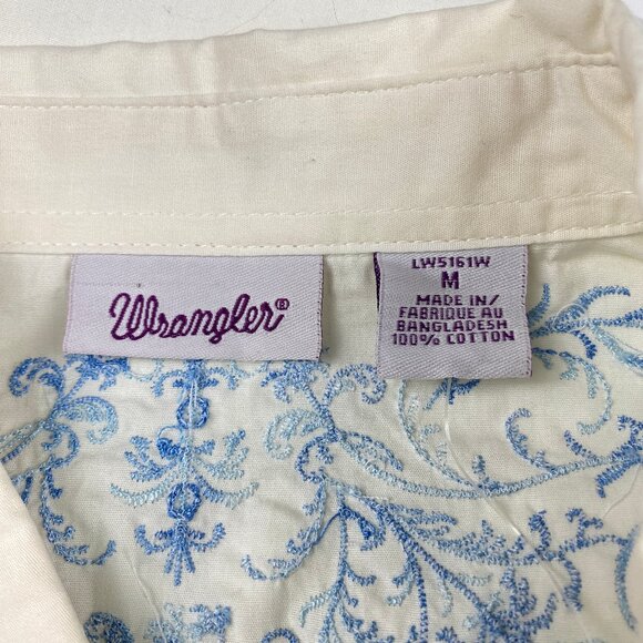 NWT NOS Wrangler Women's Embroidered Button Up Snap Shirt Size Medium - Picture 6 of 16